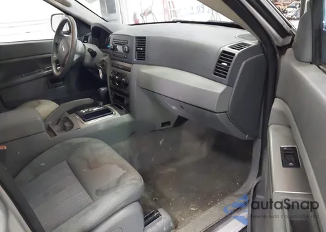 2006 Jeep Grand Cherokee Laredo from USA, damaged, VIN 1J4GR48K66C309880